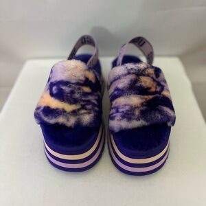 UGG violet Ninght Disco Marbel fluff Slide Sandals Size 8